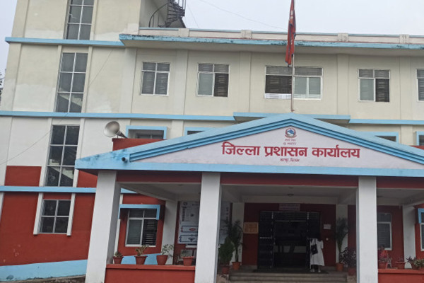 ग्यास वितरण पारदर्शी बनाउन चितवन प्रशासनद्वारा नयाँ व्यवस्था